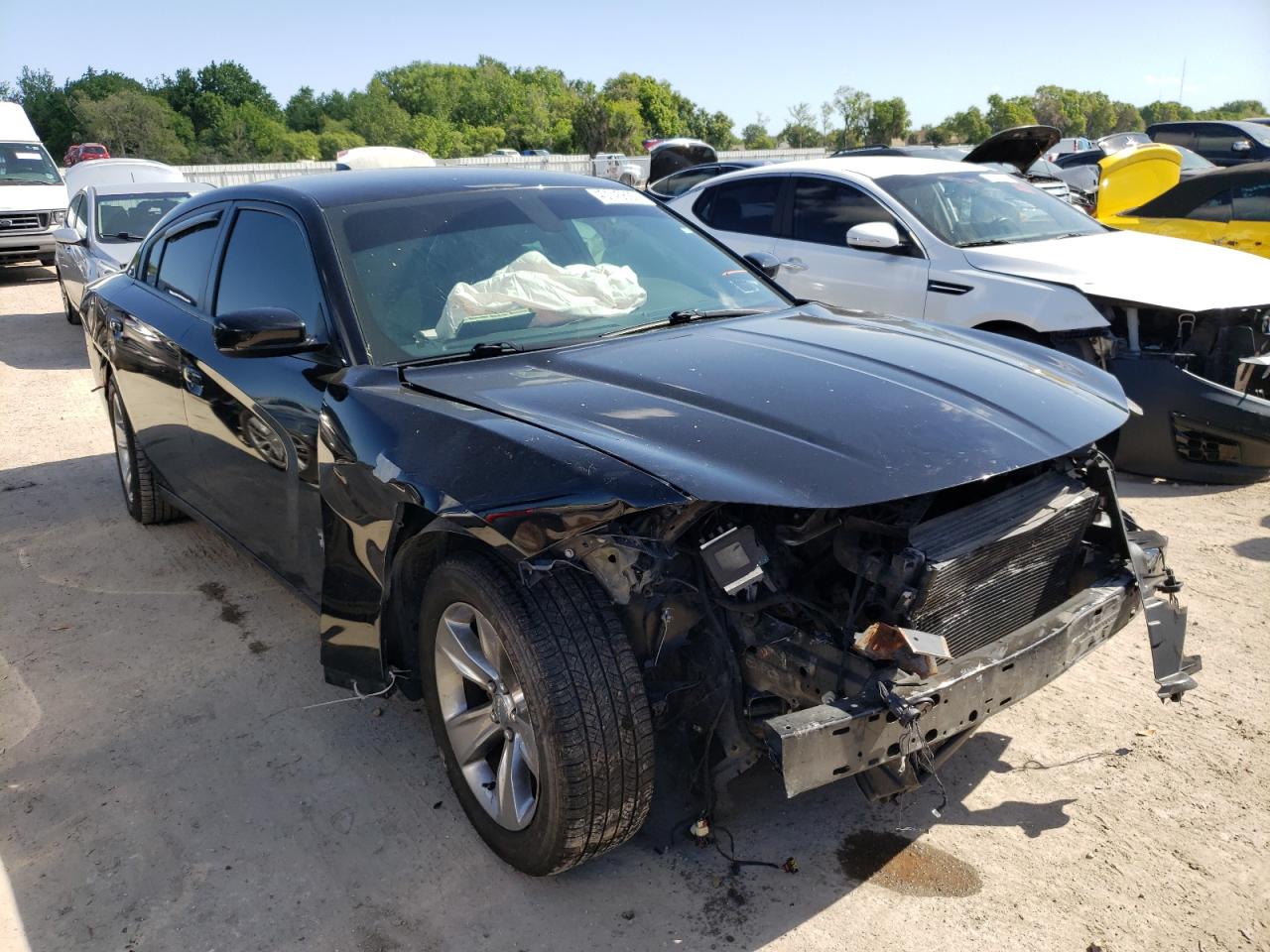 DODGE CHARGER SX 2016 with VIN 2C3CDXHG7GH196833 - Photo from auction