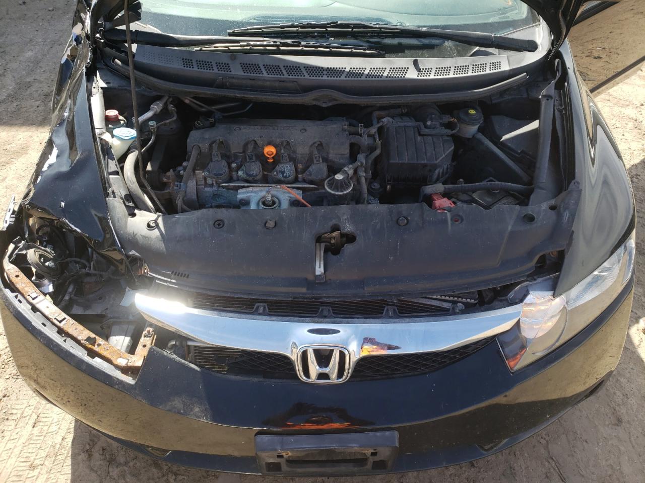 Photo 7 from auction – 2010 HONDA CIVIC LX with VIN 19XFA1F58AE066658