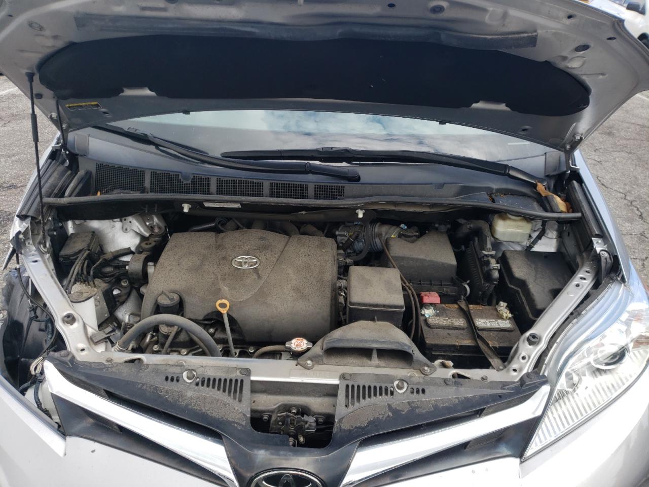 Photo 7 from auction – 2018 TOYOTA SIENNA LE with VIN 5TDKZ3DC5JS951474