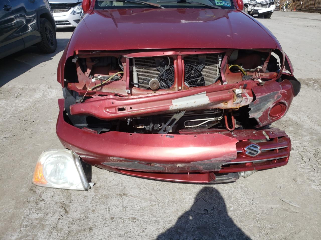 Foto 9 de la subasta – 2005 SUZUKI XL7 EX con VIN JS3TX92V654101289