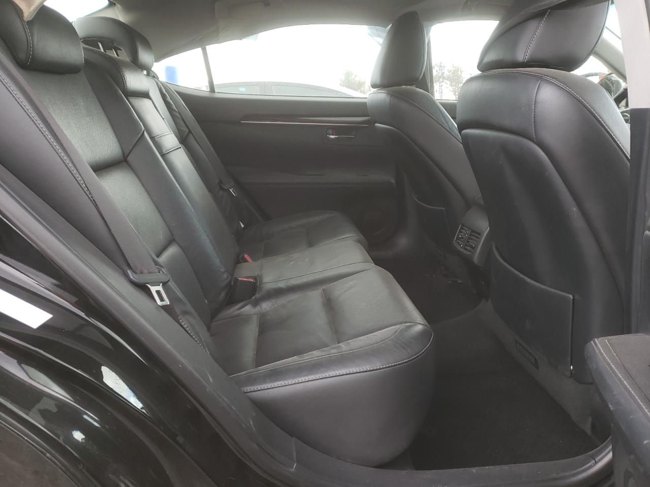 صورة رقم 6 من المزاد - 2014 LEXUS ES 350 مع VIN JTHBK1GG5E2118082