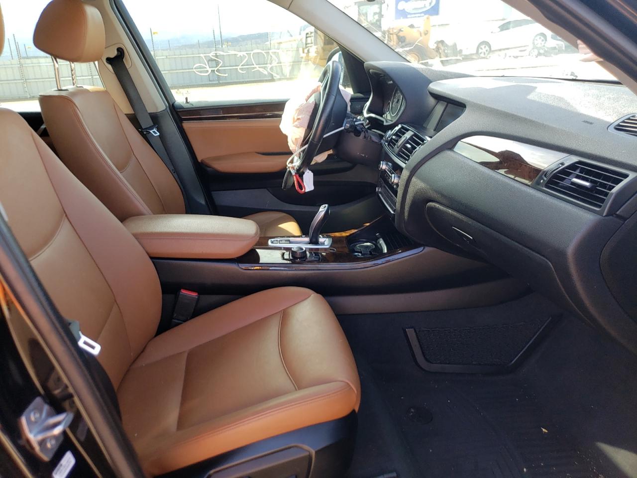 Photo 5 from auction – 2015 BMW X3 XDRIVE2 with VIN 5UXWX9C59F0D54255