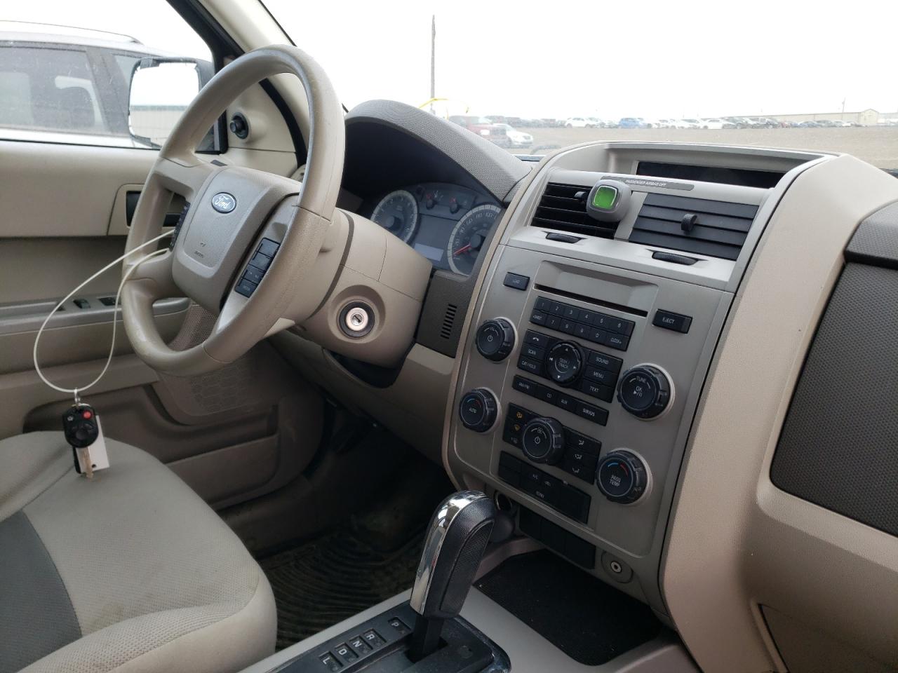 Photo 9 from auction – 2008 FORD ESCAPE HEV with VIN 1FMCU49H58KC96808