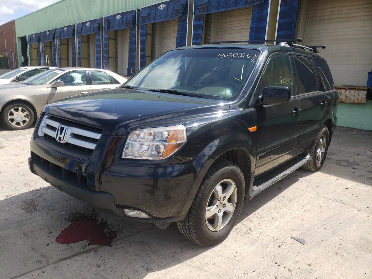 Photo 2 from auction – 2007 HONDA PILOT EXL with VIN 5FNYF18757B027019