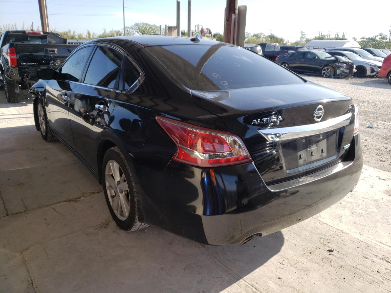 Photo 3 from auction – 2013 NISSAN ALTIMA 2.5 with VIN 1N4AL3AP1DC157748