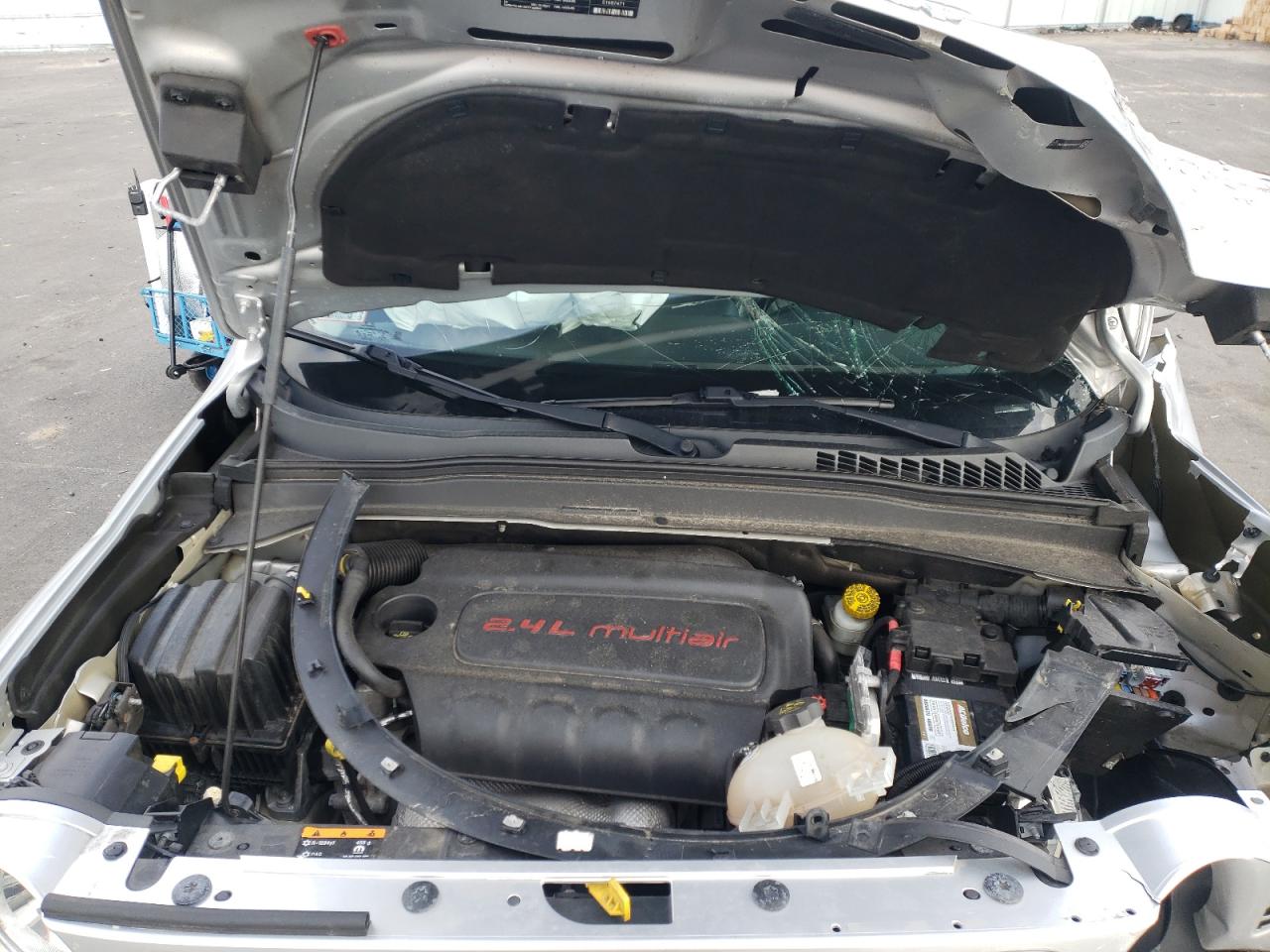 Photo 7 from auction – 2015 JEEP RENEGADE L with VIN ZACCJBDT3FPC30113