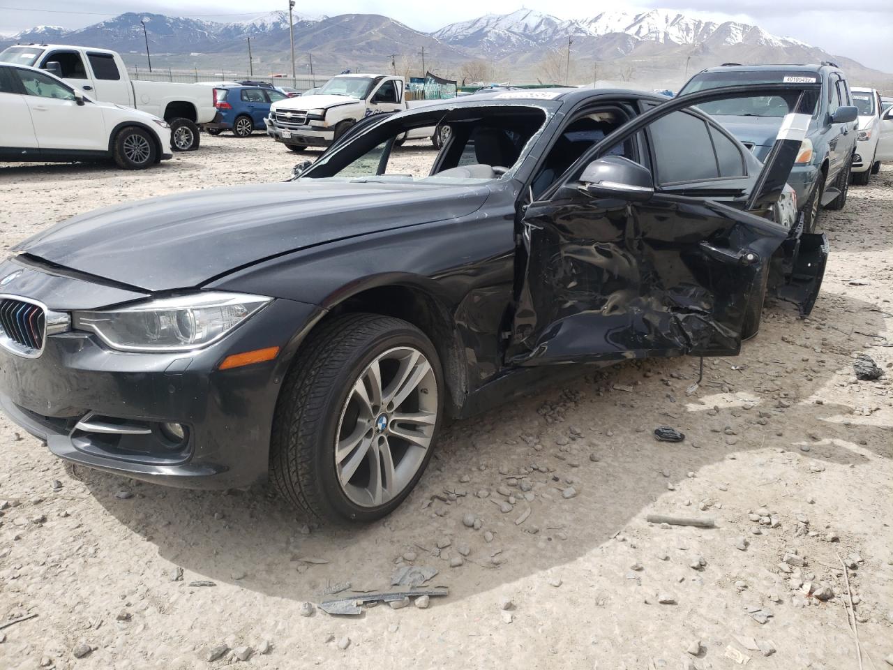 Photo 9 from auction – 2013 BMW 328 XI with VIN WBA3B3C54DF540130