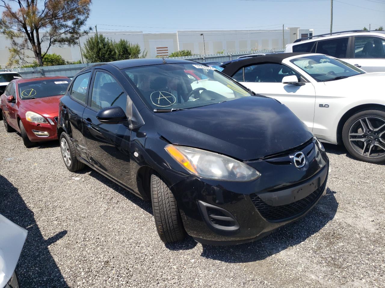 MAZDA MAZDA2 2012 with VIN JM1DE1KZ2C0146523 - Photo from auction