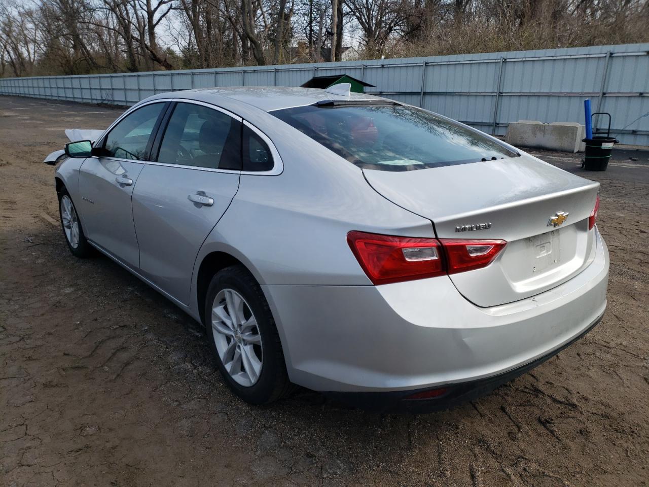 Photo 3 from auction – 2018 CHEVROLET MALIBU LT with VIN 1G1ZD5ST7JF139050