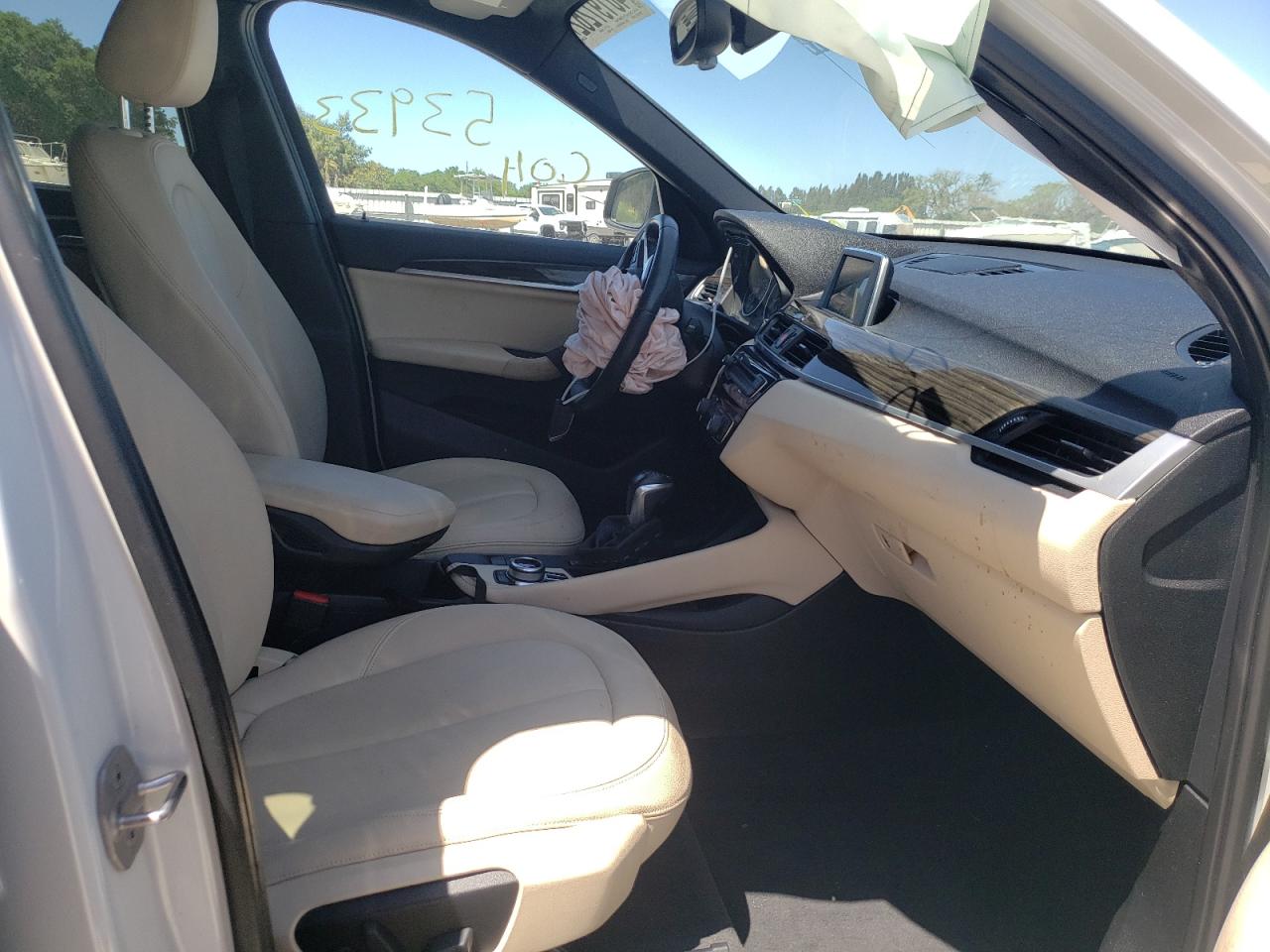 Photo 5 from auction – 2017 BMW X1 XDRIVE2 with VIN WBXHT3C30H5F69226