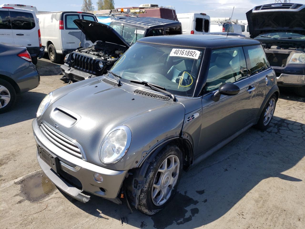 Photo 2 from auction – 2003 MINI COOPER S with VIN WMWRE33483TD62217
