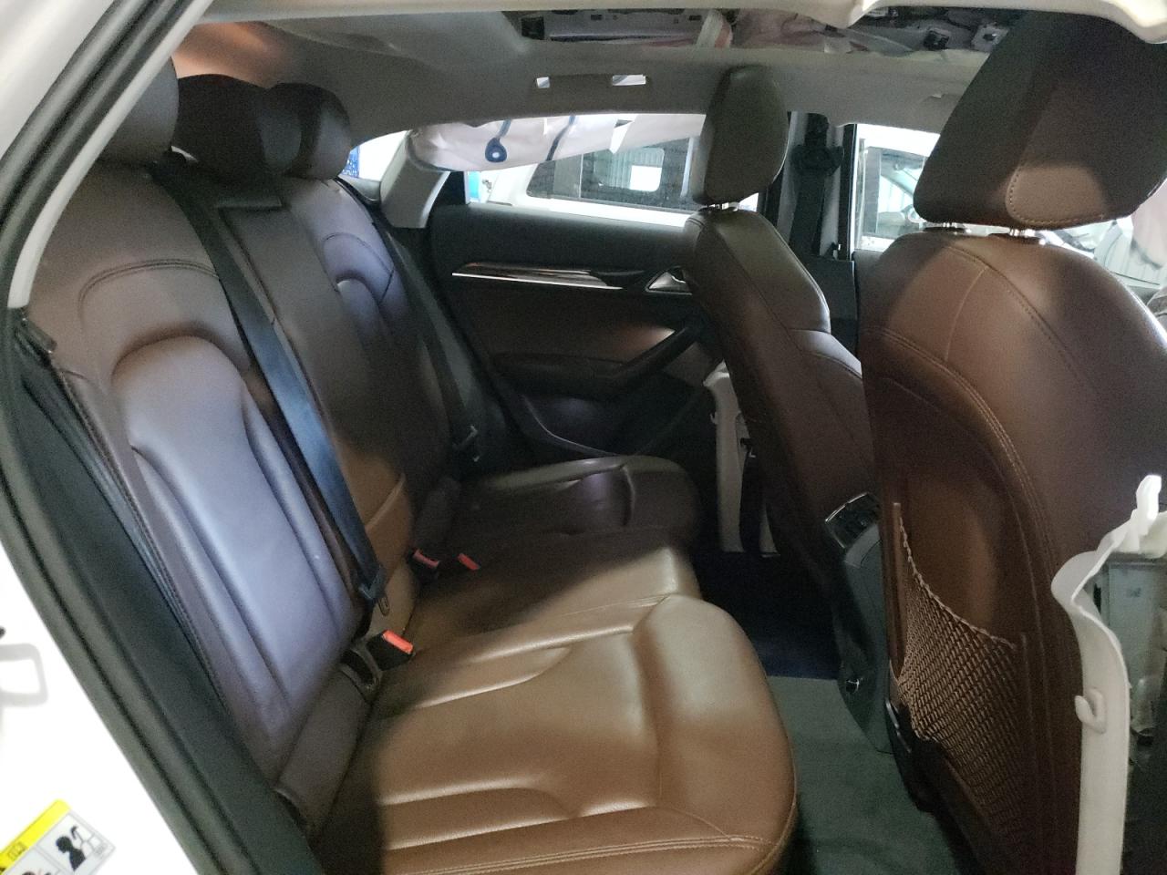 Foto 6 de la subasta – 2015 AUDI Q3 PREMIUM con VIN WA1EFCFS2FR008128