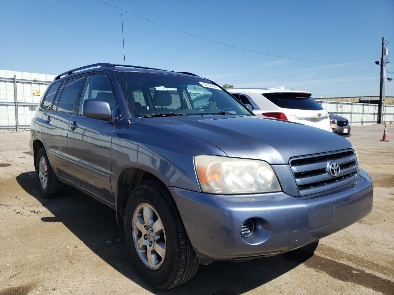 TOYOTA HIGHLANDER 2004 with VIN JTEDP21A840010373 - Photo from auction