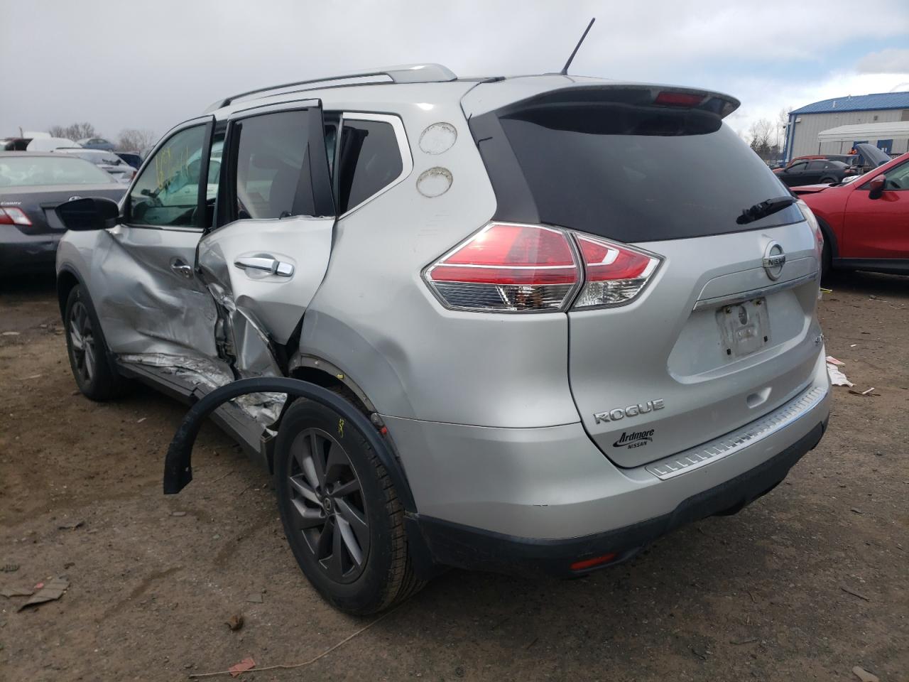 Photo 3 from auction – 2016 NISSAN ROGUE S with VIN 5N1AT2MV5GC807339