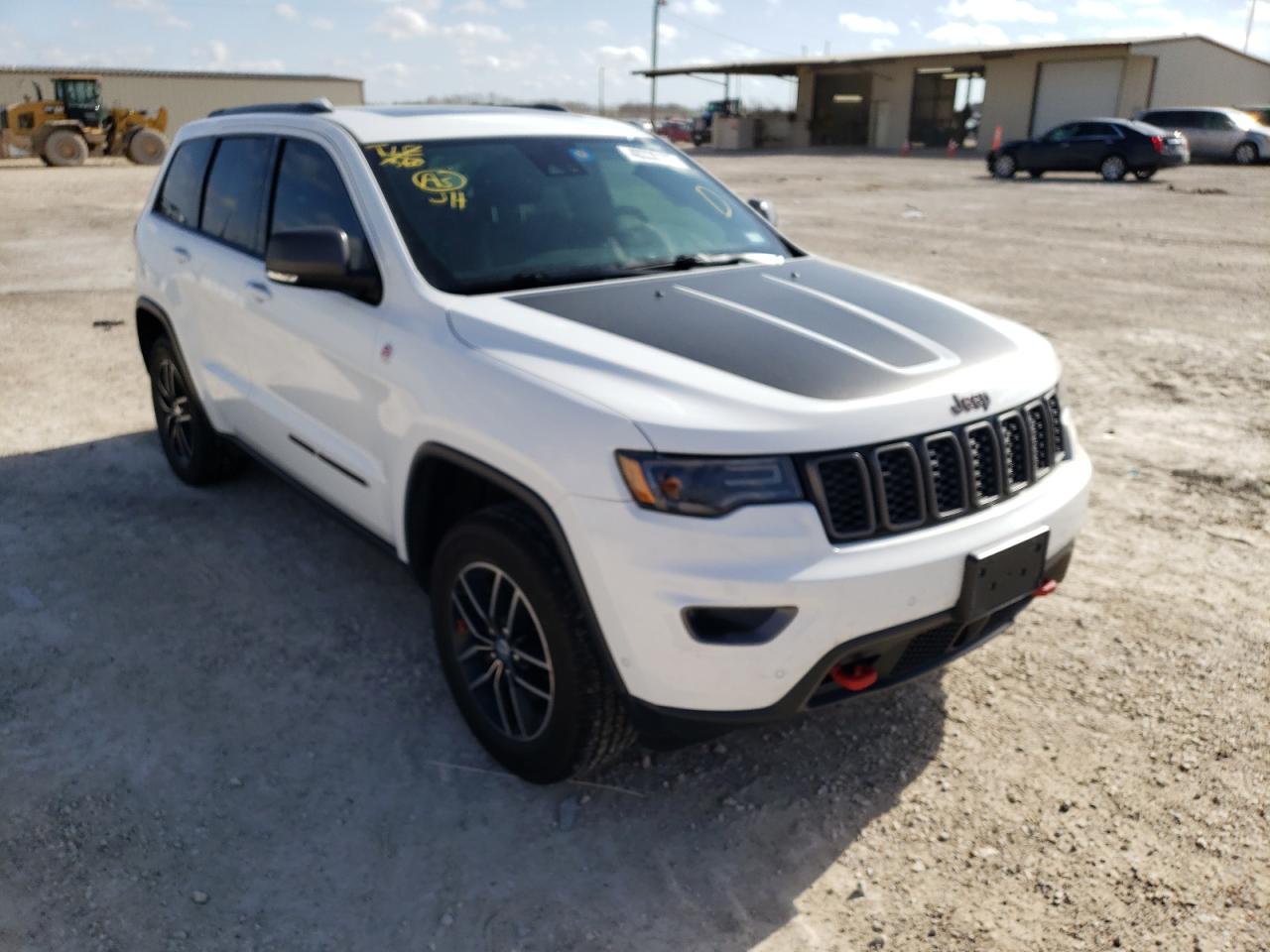 JEEP GRAND CHER 2017 with VIN 1C4RJFLG7HC672762 - Photo from auction