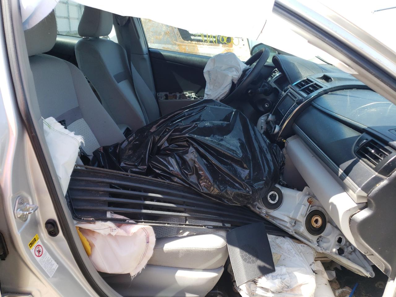Photo 5 from auction – 2013 TOYOTA CAMRY L with VIN 4T4BF1FK7DR334919