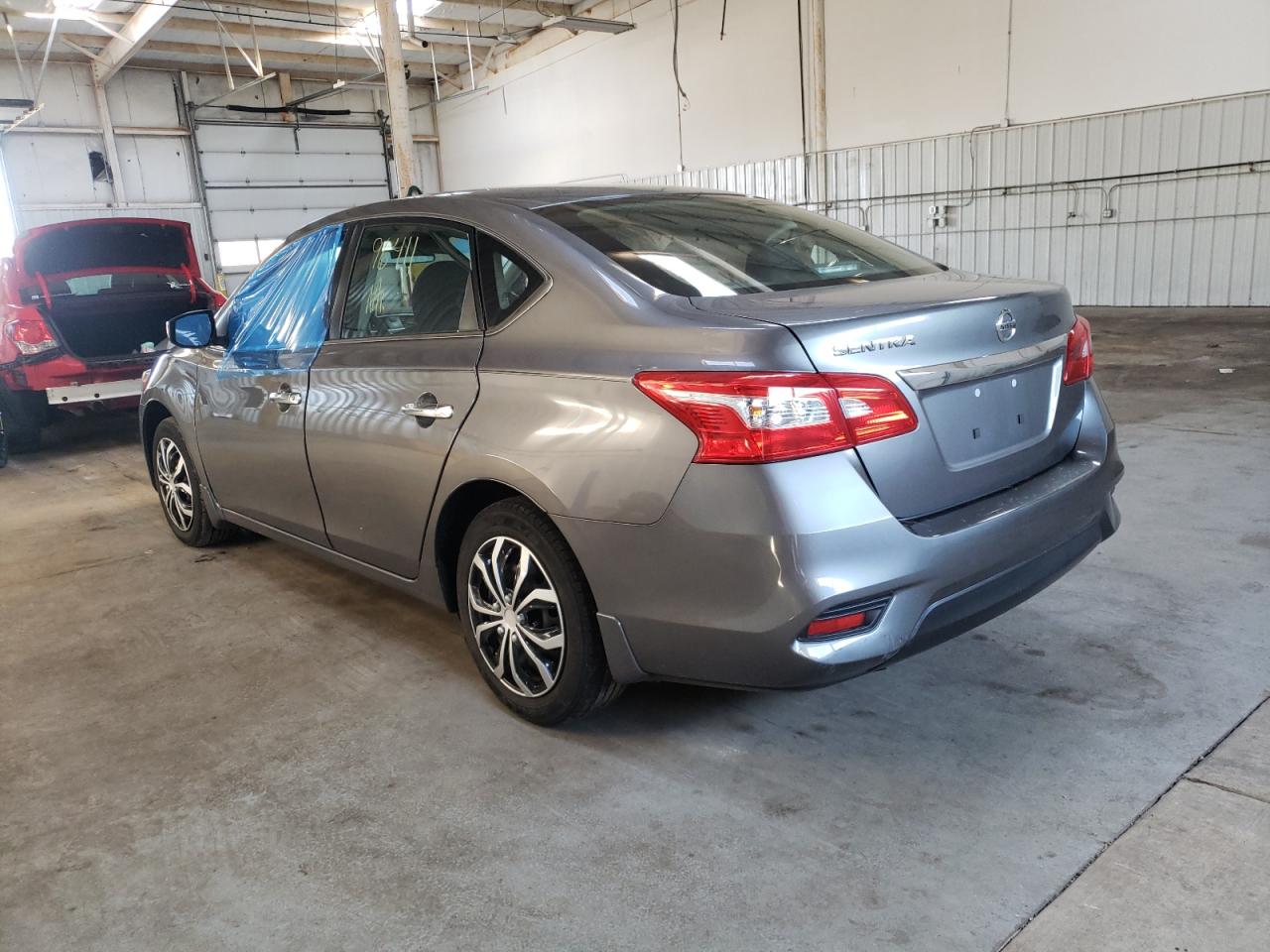 Photo 3 from auction – 2016 NISSAN SENTRA S with VIN 3N1AB7AP8GY310063