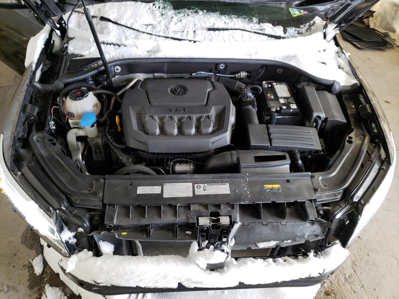 Photo 7 from auction – 2018 VOLKSWAGEN PASSAT SE with VIN 1VWBA7A33JC045339