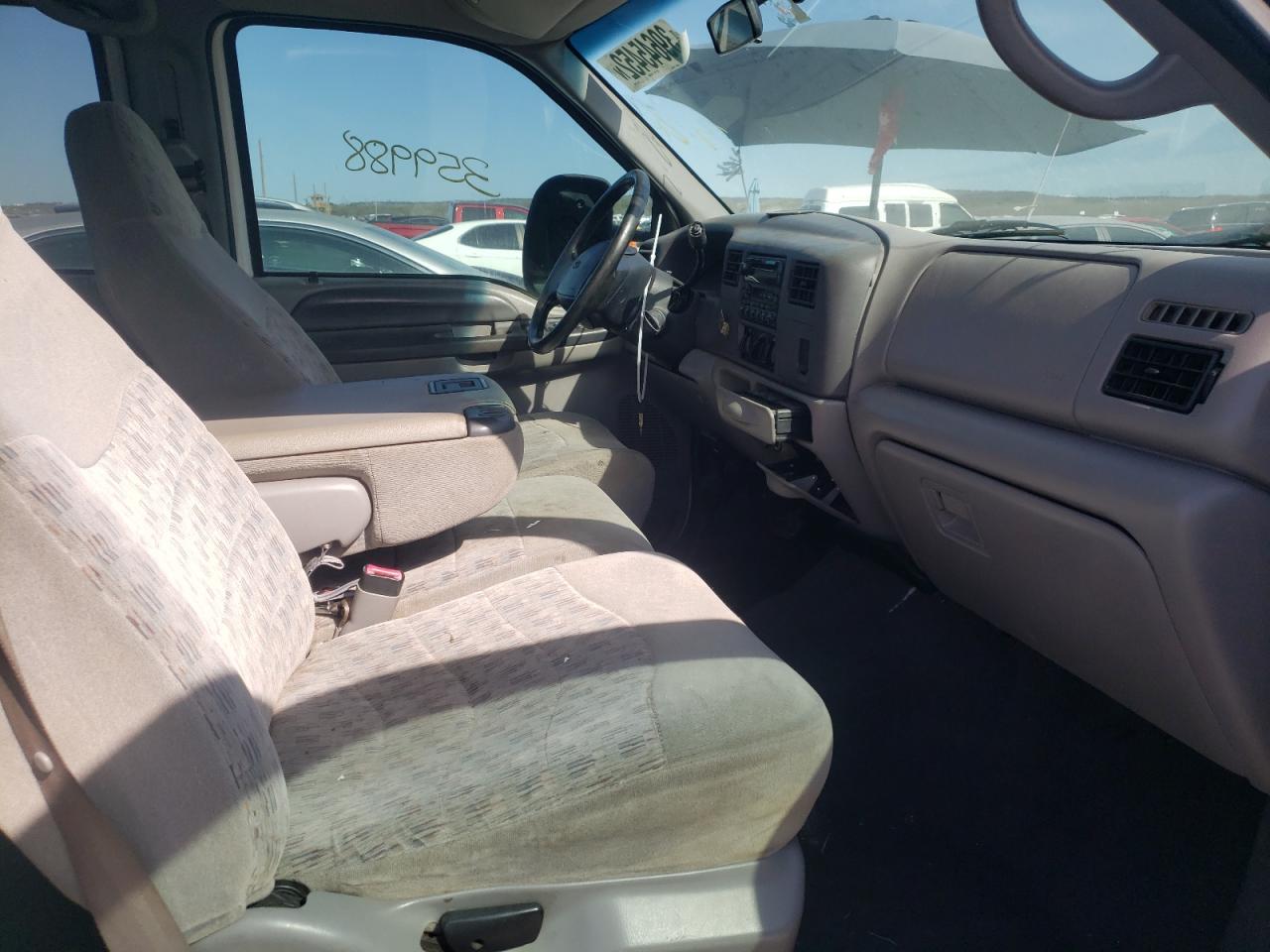 Photo 5 from auction – 1999 FORD F250 SUPER with VIN 1FTNW20F1XEE58888