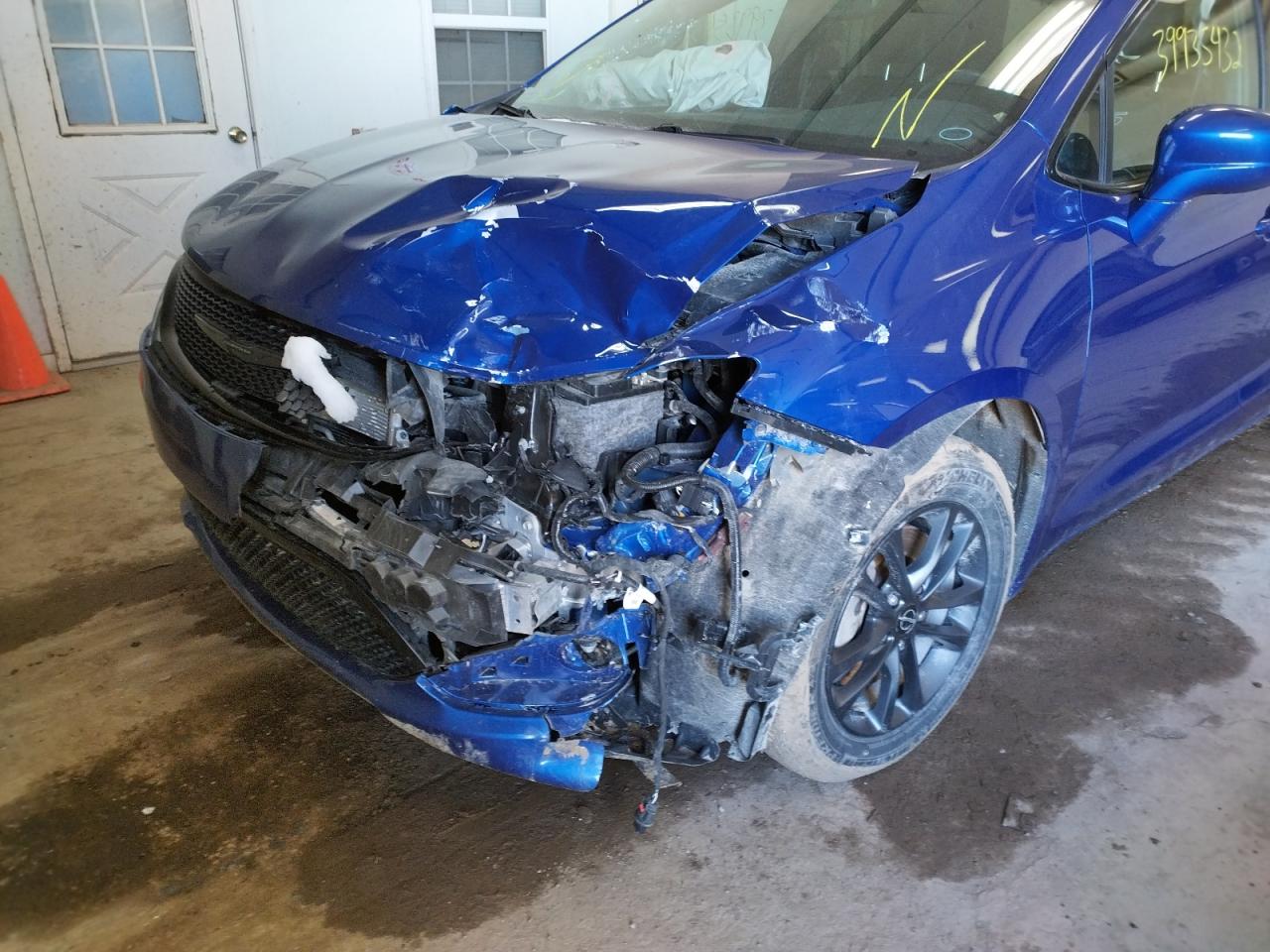 Zdjęcie 9 z aukcji – 2020 CHRYSLER PACIFICA T z VIN 2C4RC3BG8LR278164