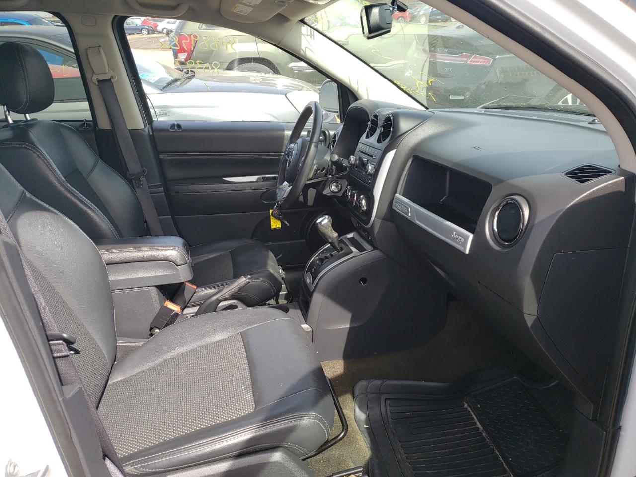 Photo 5 from auction – 2016 JEEP COMPASS SP with VIN 1C4NJDEB1GD755889