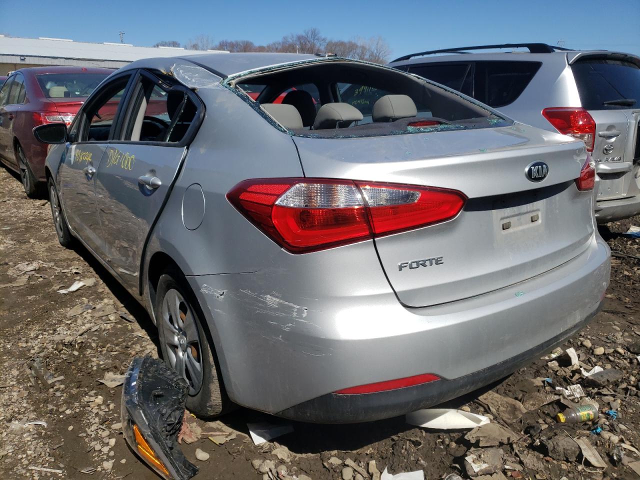 Photo 3 from auction – 2016 KIA FORTE LX with VIN KNAFK4A67G5513982