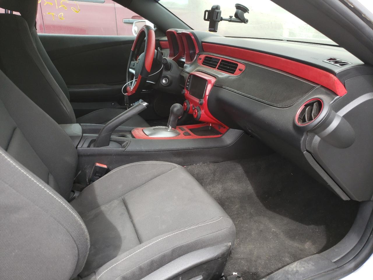 Photo 5 from auction – 2015 CHEVROLET CAMARO LT with VIN 2G1FD1E31F9105452