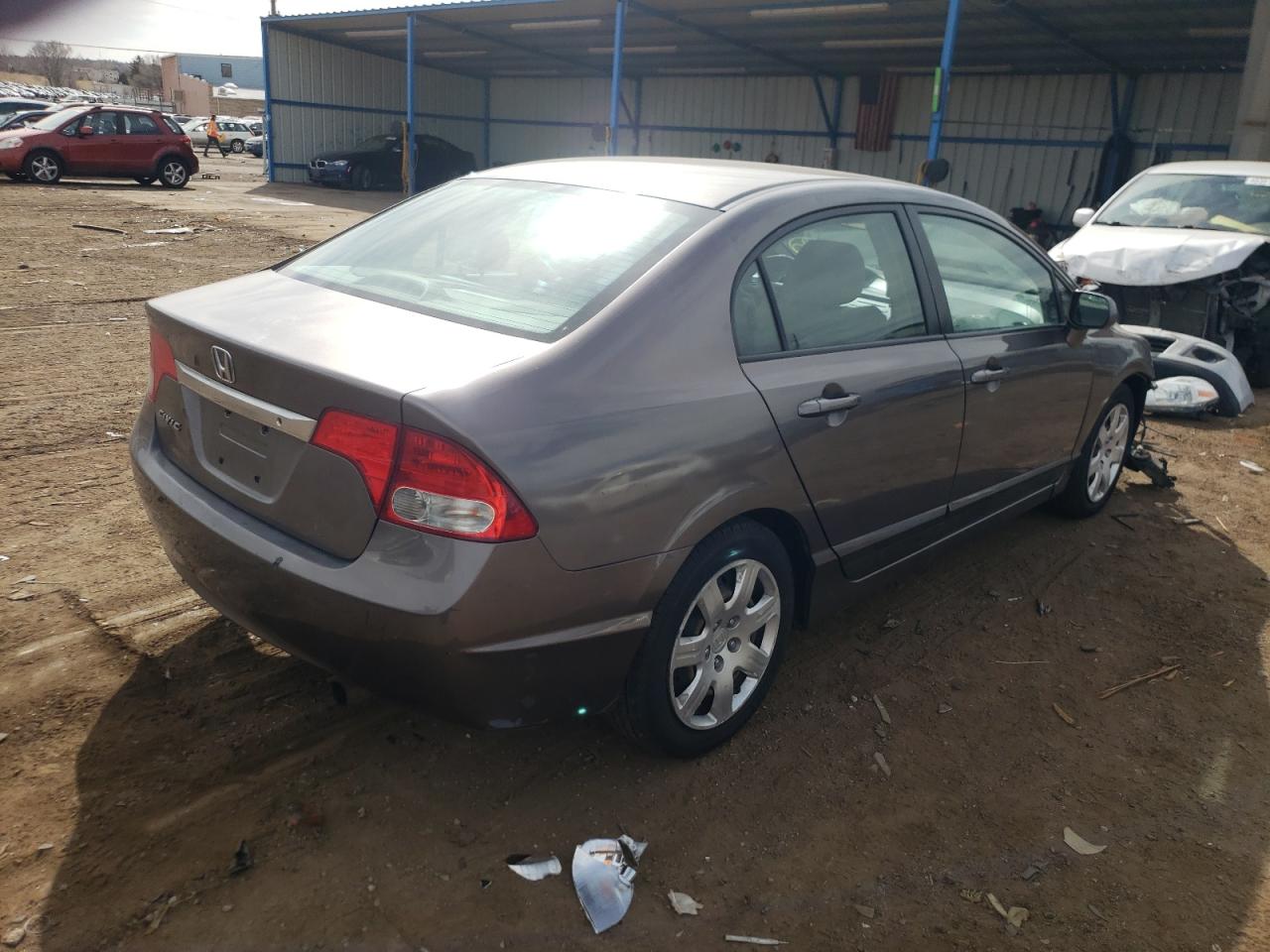 Photo 4 from auction – 2010 HONDA CIVIC LX with VIN 2HGFA1F53AH543082