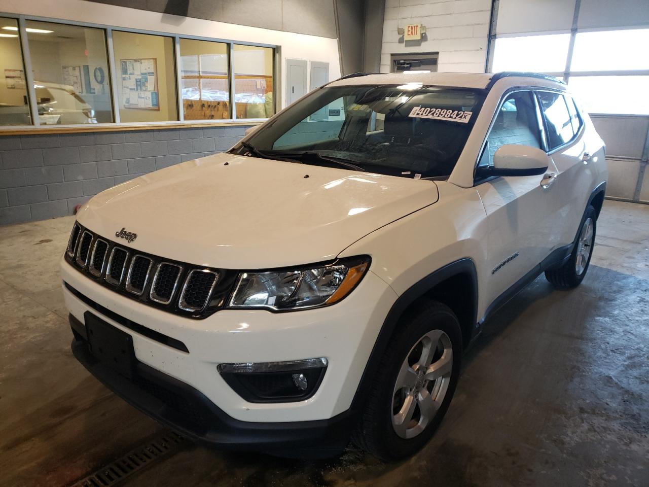 Photo 2 from auction – 2018 JEEP COMPASS LA with VIN 3C4NJDBB2JT398356
