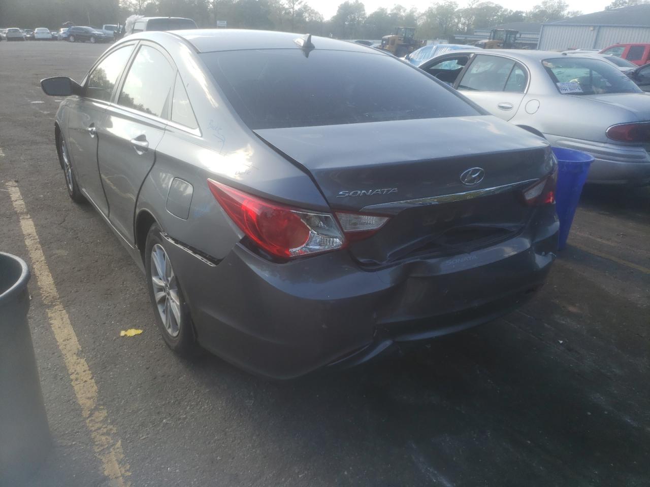 Photo 3 from auction – 2013 HYUNDAI SONATA GLS with VIN 5NPEB4AC5DH694595
