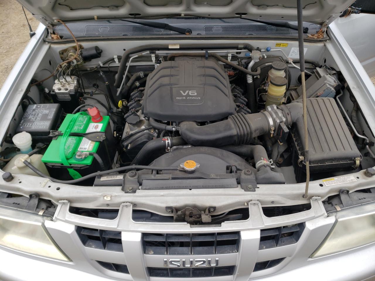 Photo 7 from auction – 2003 ISUZU RODEO S with VIN 4S2DM58W534303417