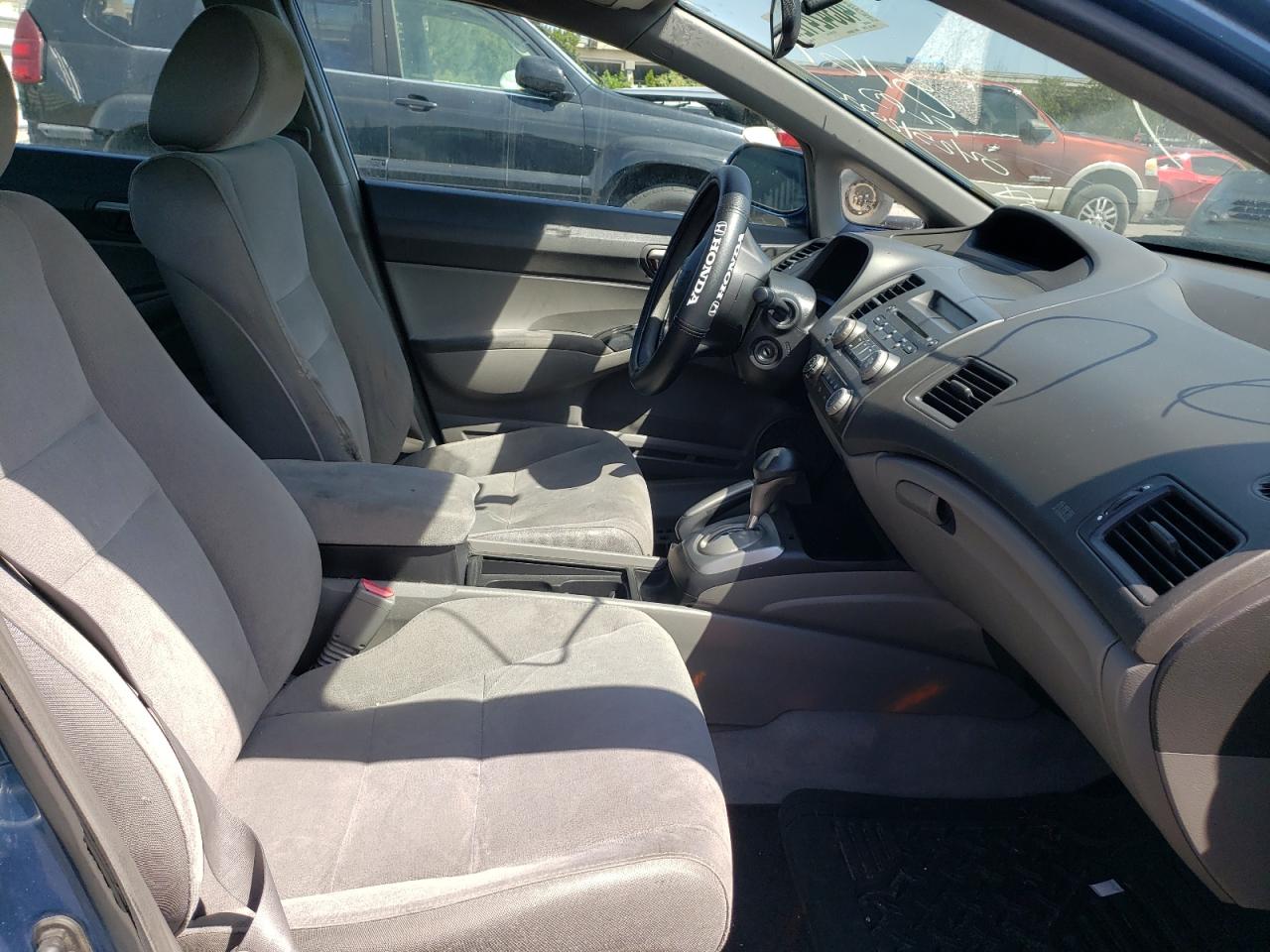 Photo 5 from auction – 2007 HONDA CIVIC LX with VIN 1HGFA16567L048161
