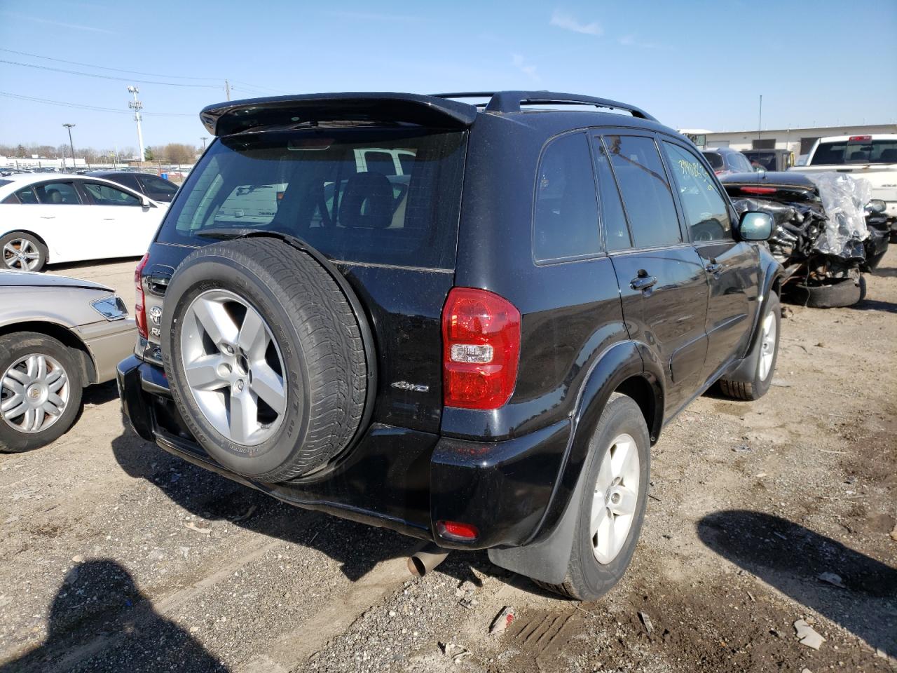 Photo 4 from auction – 2005 TOYOTA RAV4 with VIN JTEHD20V556034885
