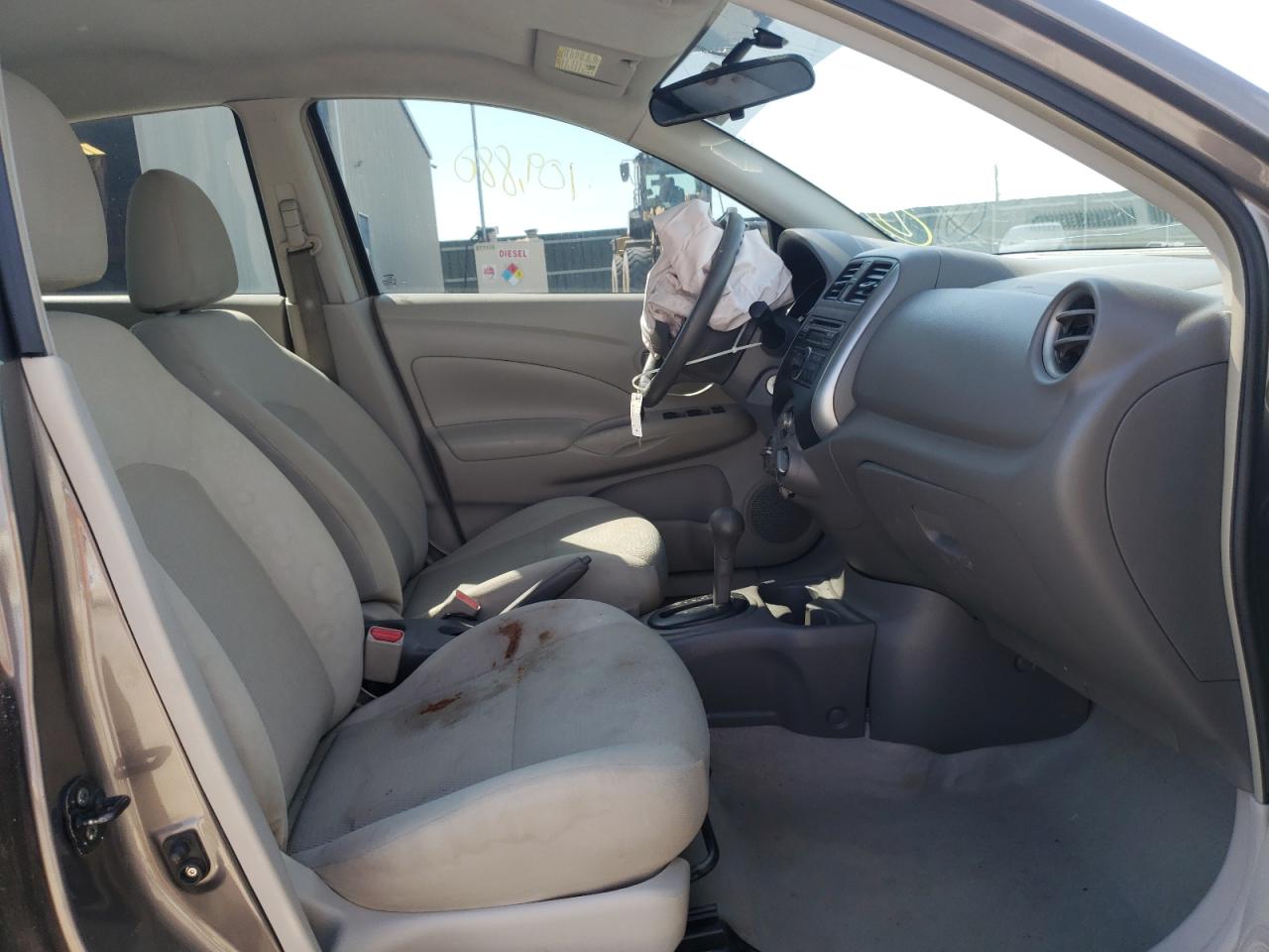 Photo 5 from auction – 2012 NISSAN VERSA S with VIN 3N1CN7AP4CL855880