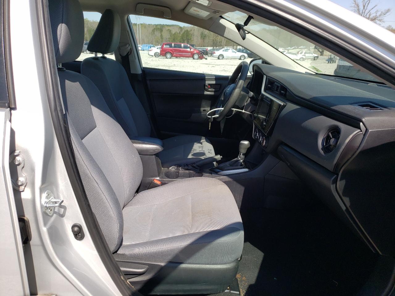Photo 5 from auction – 2017 TOYOTA COROLLA L with VIN 2T1BURHE6HC795297