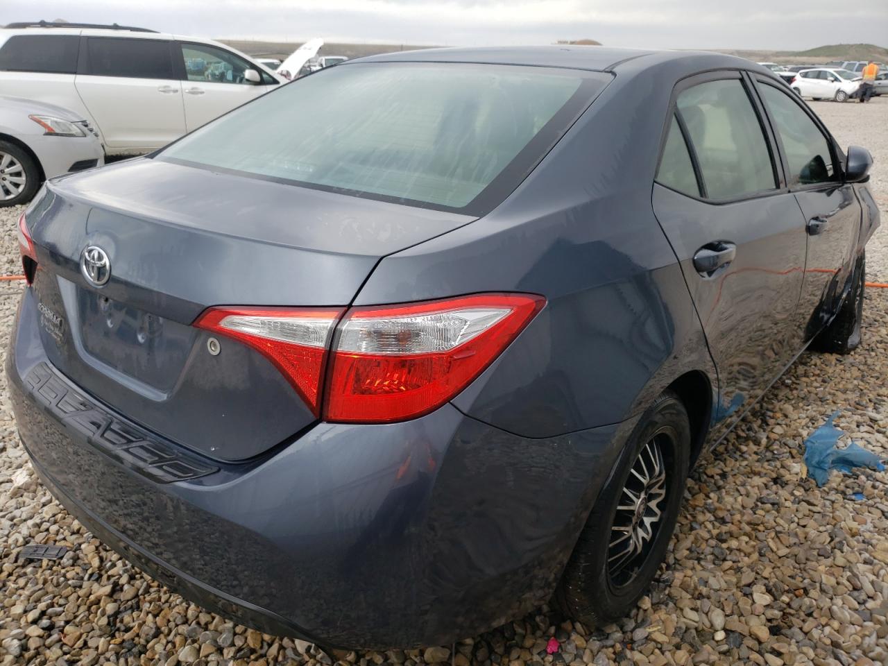 Photo 4 from auction – 2015 TOYOTA COROLLA L with VIN 5YFBURHE4FP224503