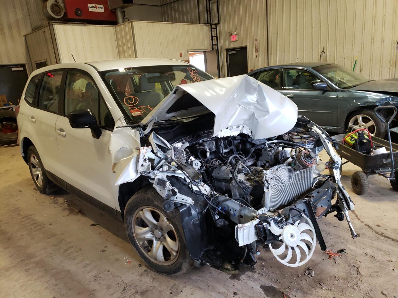 SUBARU FORESTER 2 2014 with VIN JF2SJAAC0EH452478 - Photo from auction