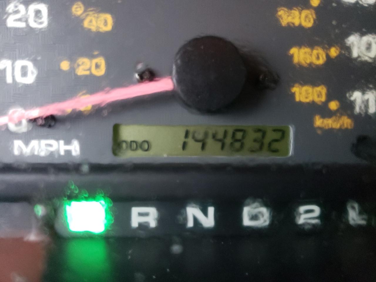 Photo 8 from auction – 2001 TOYOTA 4RUNNER SR with VIN JT3GN86R510197371