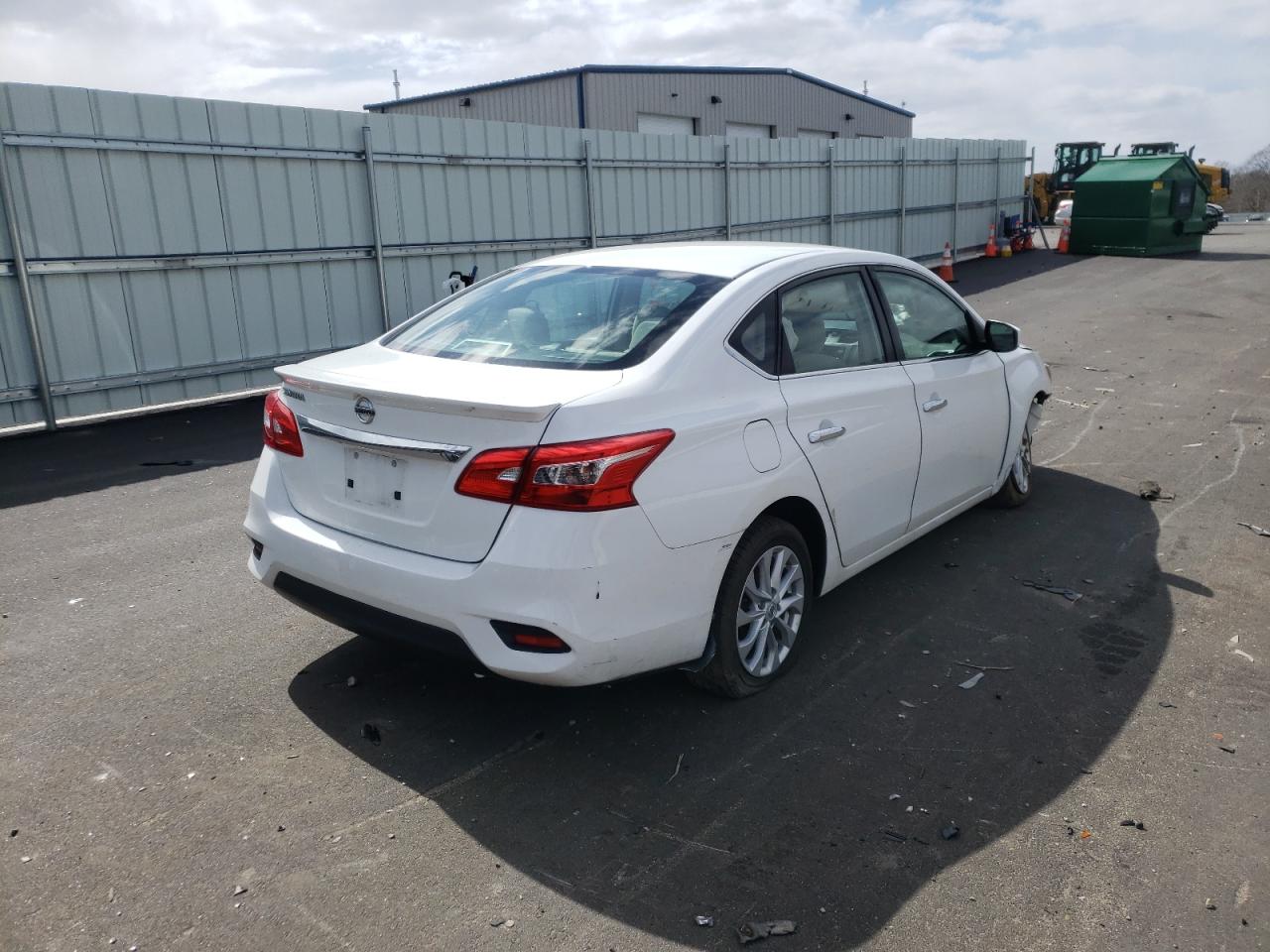 Photo 4 from auction – 2017 NISSAN SENTRA S with VIN 3N1AB7AP9HY249873