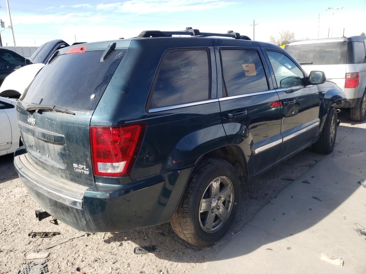 Photo 4 from auction – 2005 JEEP GRAND CHER with VIN 1J4HR582X5C509752