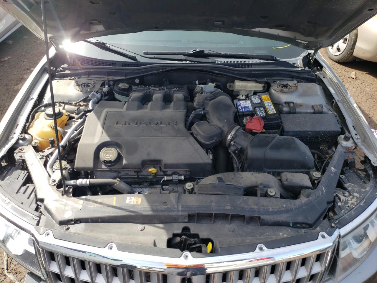 Photo 7 from auction – 2008 LINCOLN MKZ with VIN 3LNHM28T78R629330