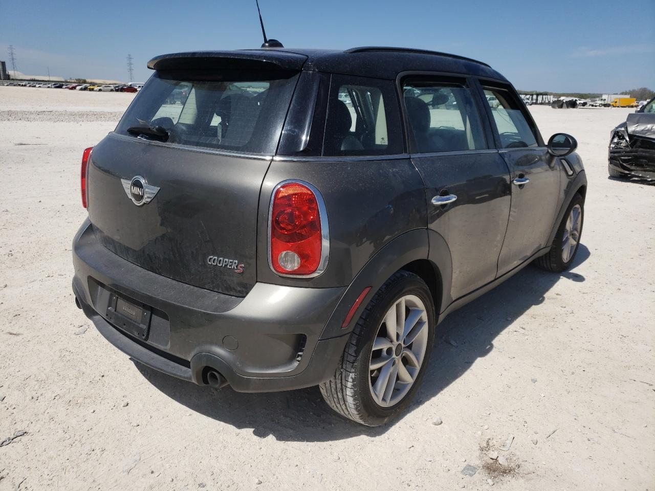 Photo 4 from auction – 2011 MINI COOPER S C with VIN WMWZC3C56BWL80644