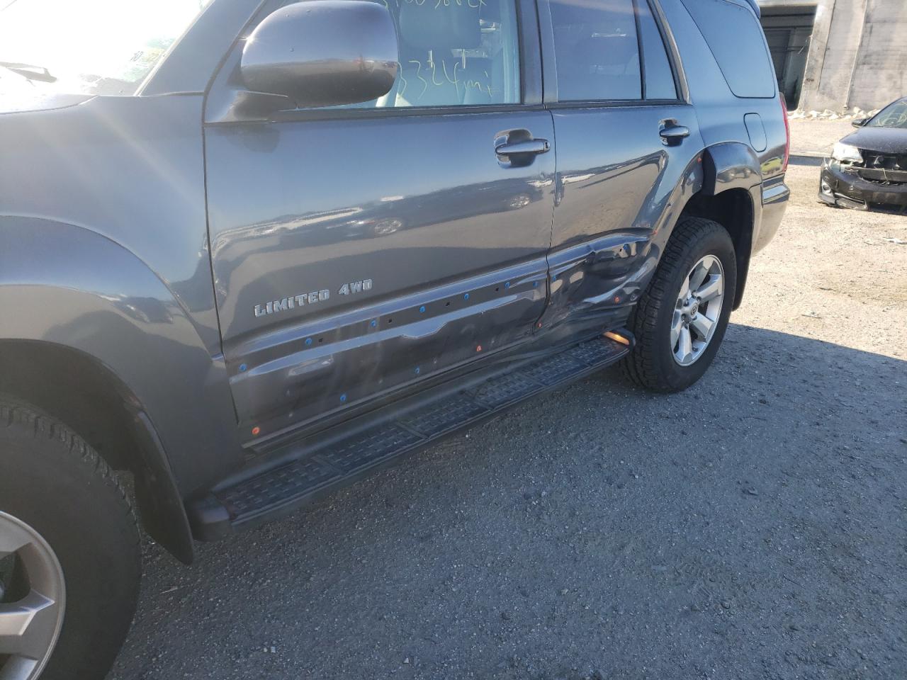 Photo 9 from auction – 2006 TOYOTA 4RUNNER LI with VIN JTEBU17R360085346