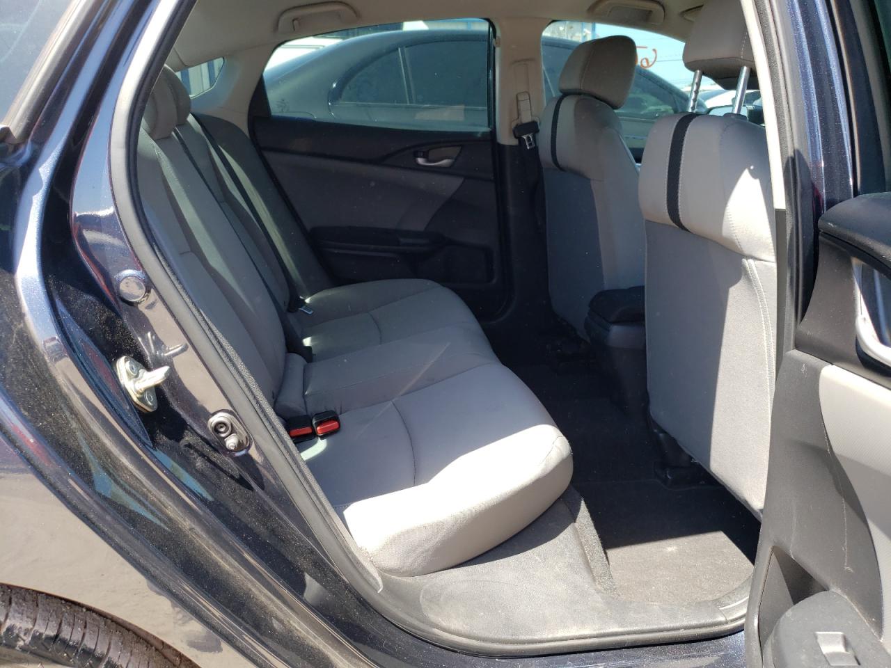 Photo 6 from auction – 2016 HONDA CIVIC LX with VIN 19XFC2F52GE098885