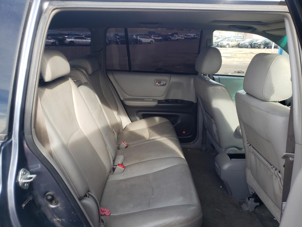 Photo 6 from auction – 2006 TOYOTA HIGHLANDER with VIN JTEEP21A760182904