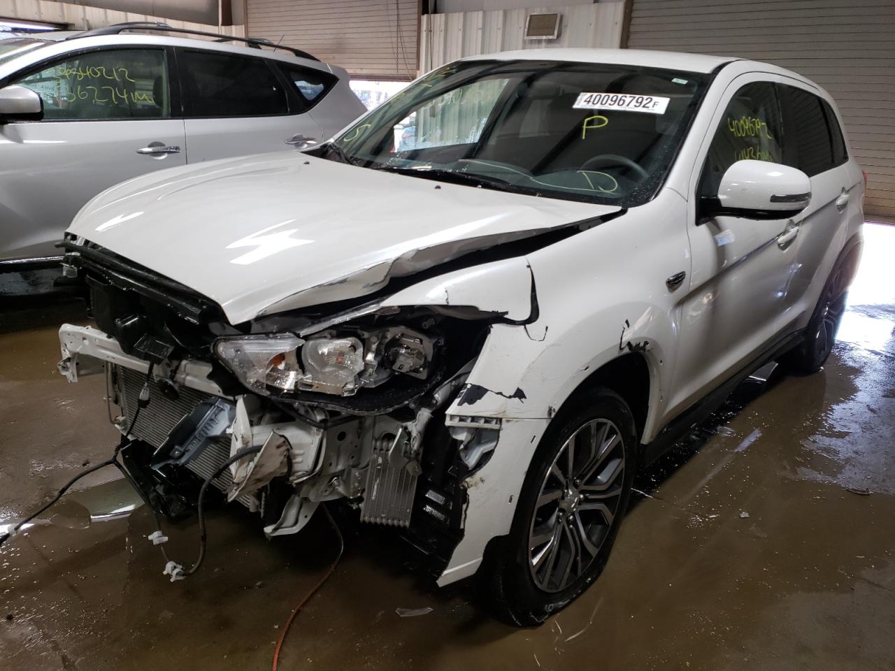 Photo 2 from auction – 2019 MITSUBISHI OUTLANDER with VIN JA4AP3AU5KU015795