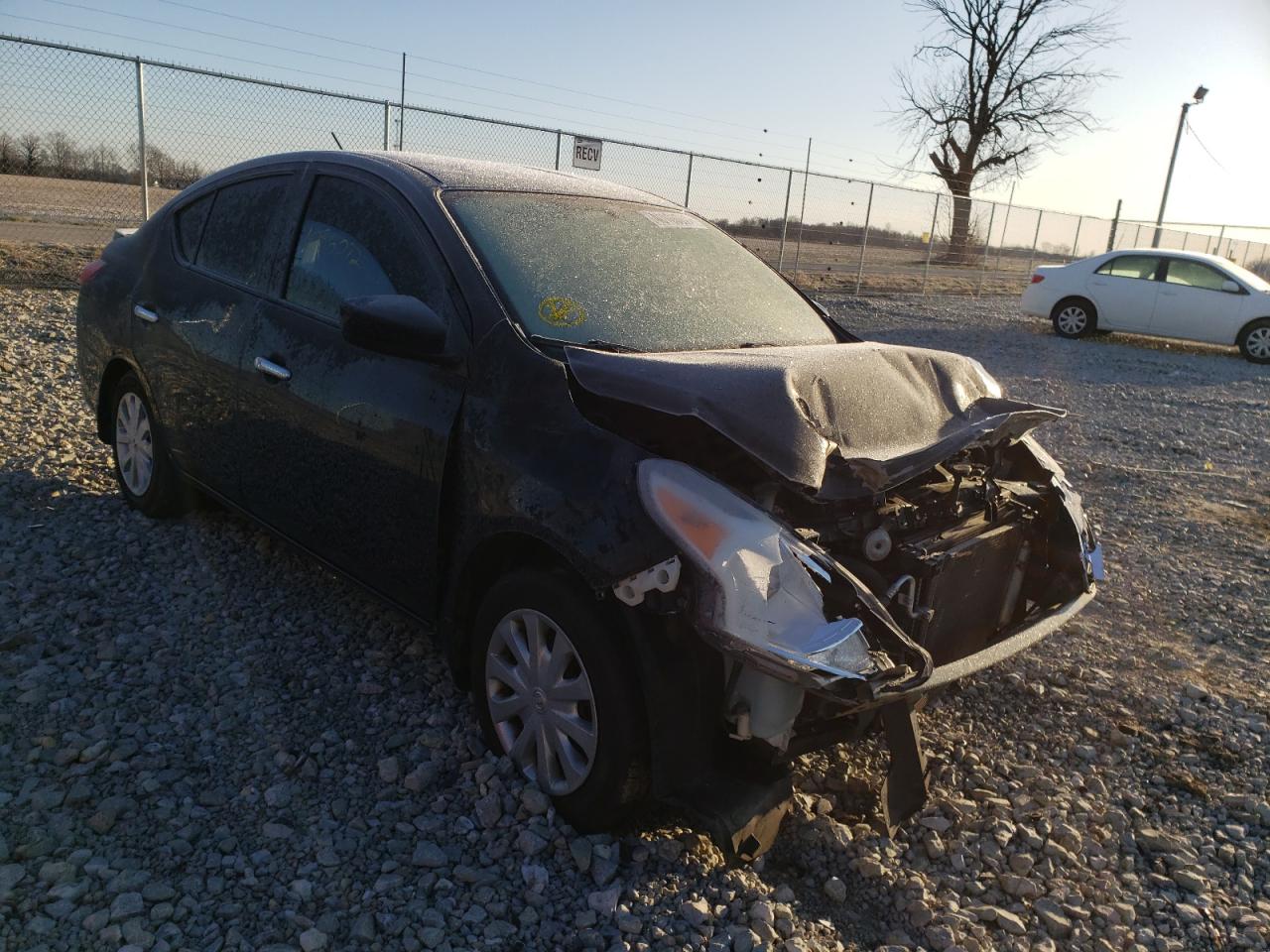 NISSAN VERSA S 2016 with VIN 3N1CN7AP9GL875919 - Photo from auction
