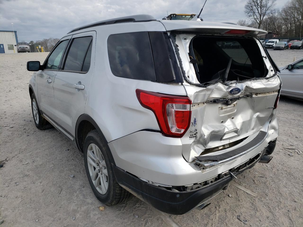 Photo 3 from auction – 2018 FORD EXPLORER with VIN 1FM5K8D8XJGB48272
