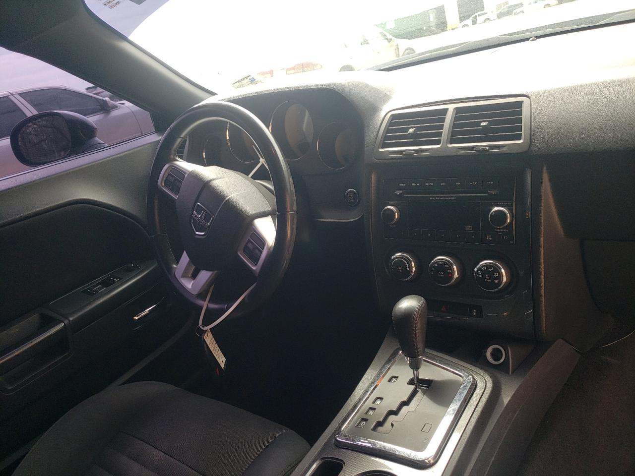 Photo 9 from auction – 2012 DODGE CHALLENGER with VIN 2C3CDYAG8CH189111