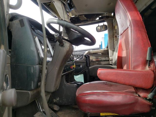 Photo 5 from auction – 2007 KENWORTH CONSTRUCTI with VIN 1XKADB9X07R185598